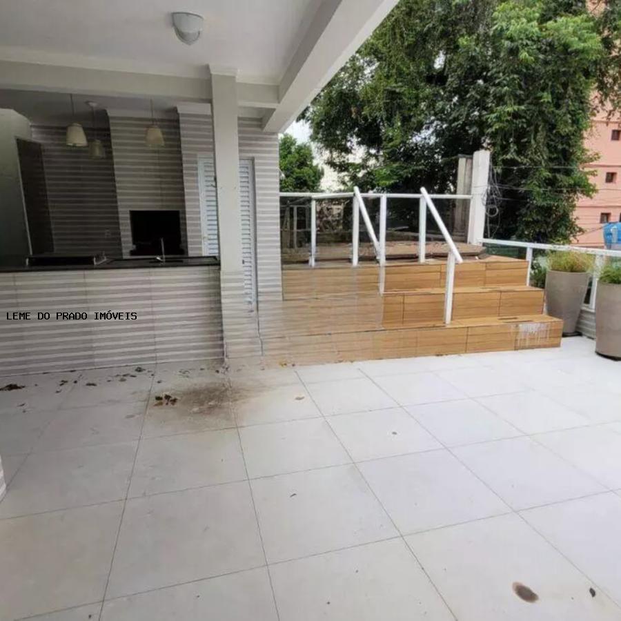 Sobrado à venda com 3 quartos, 210m² - Foto 4