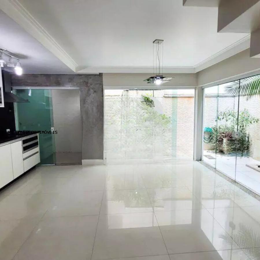 Sobrado à venda com 3 quartos, 210m² - Foto 8