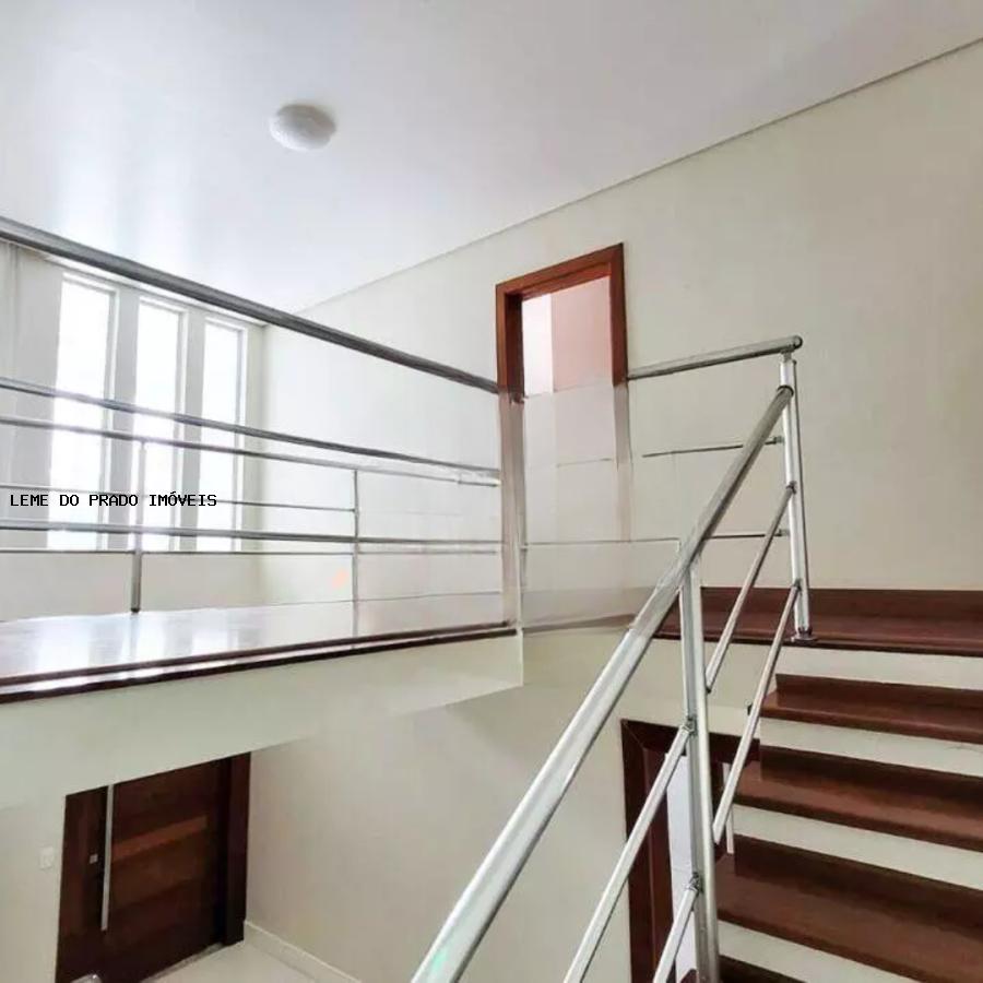 Sobrado à venda com 3 quartos, 210m² - Foto 19