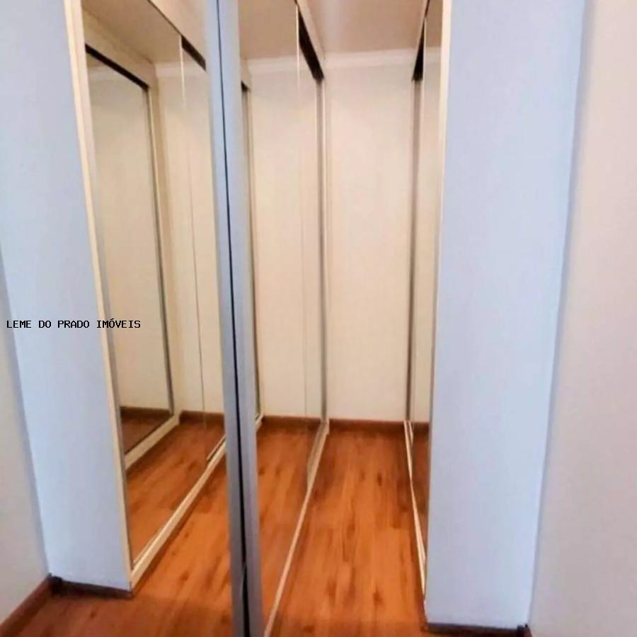 Sobrado à venda com 3 quartos, 210m² - Foto 27