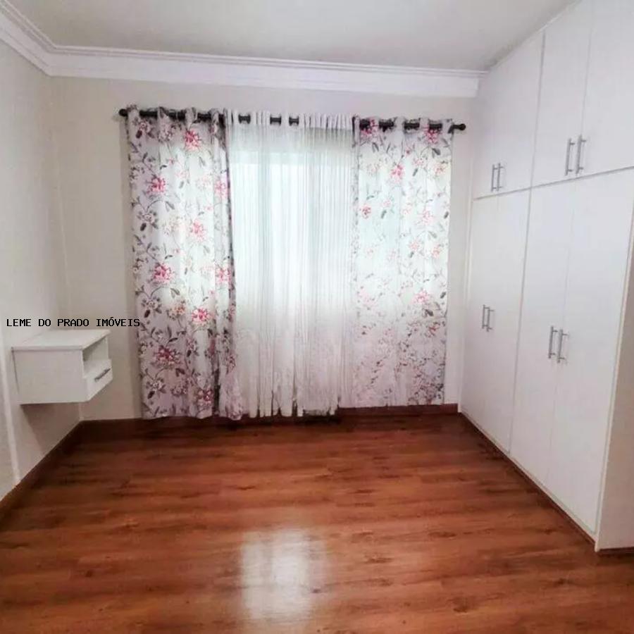 Sobrado à venda com 3 quartos, 210m² - Foto 29