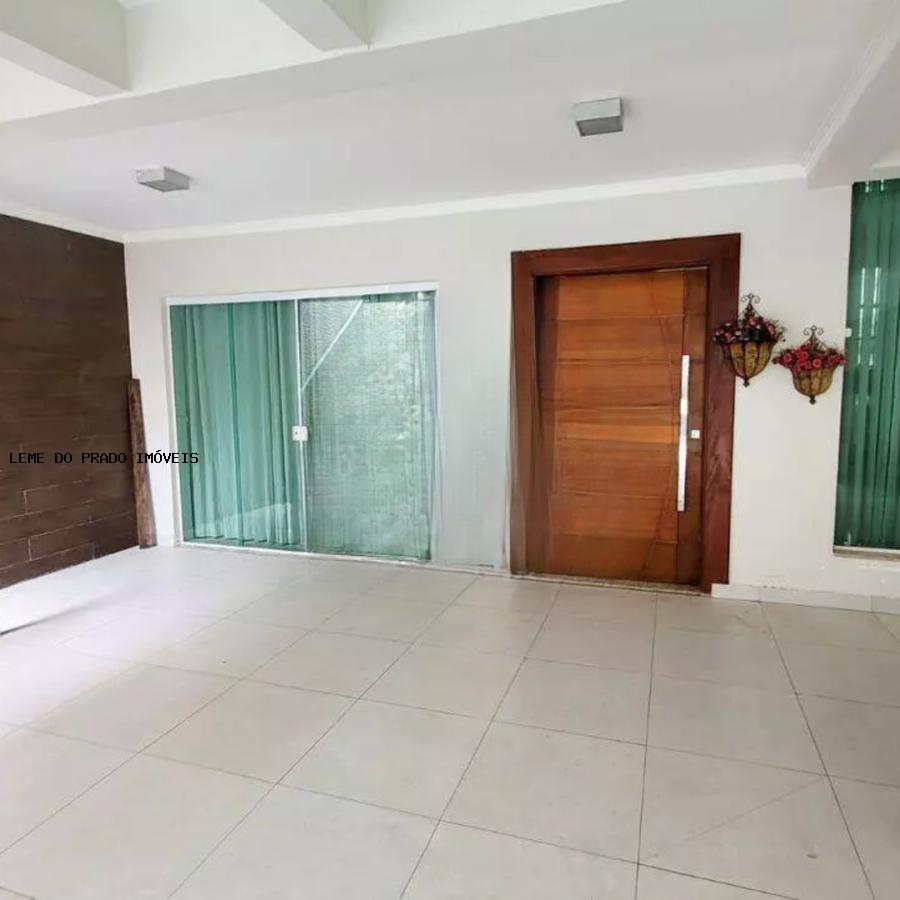 Sobrado à venda com 3 quartos, 210m² - Foto 34