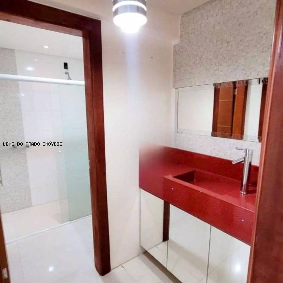 Sobrado à venda com 3 quartos, 210m² - Foto 42