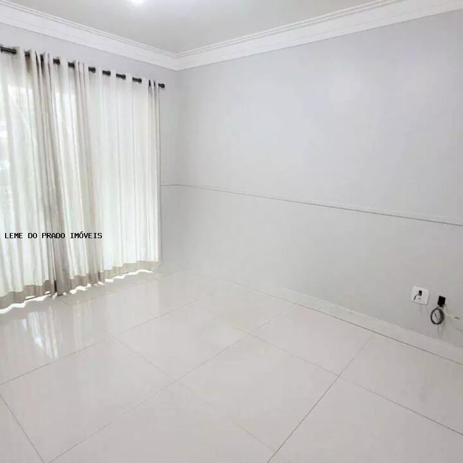 Sobrado à venda com 3 quartos, 210m² - Foto 44