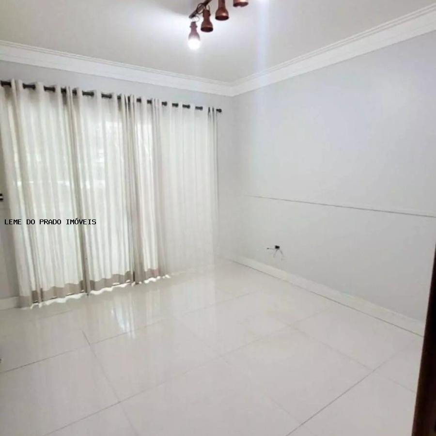 Sobrado à venda com 3 quartos, 210m² - Foto 45