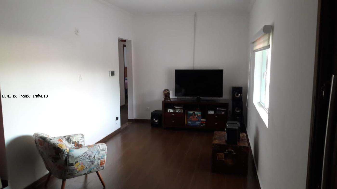 Sobrado à venda com 3 quartos, 400m² - Foto 19