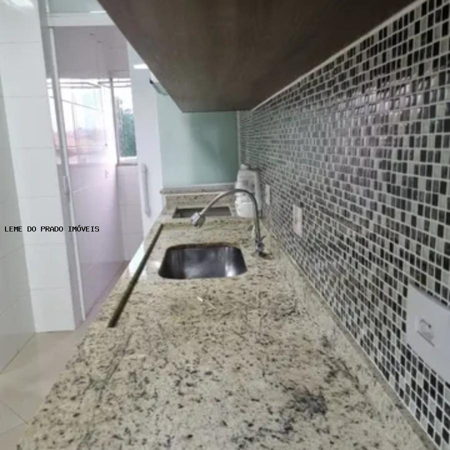 Apartamento à venda com 2 quartos, 62m² - Foto 8