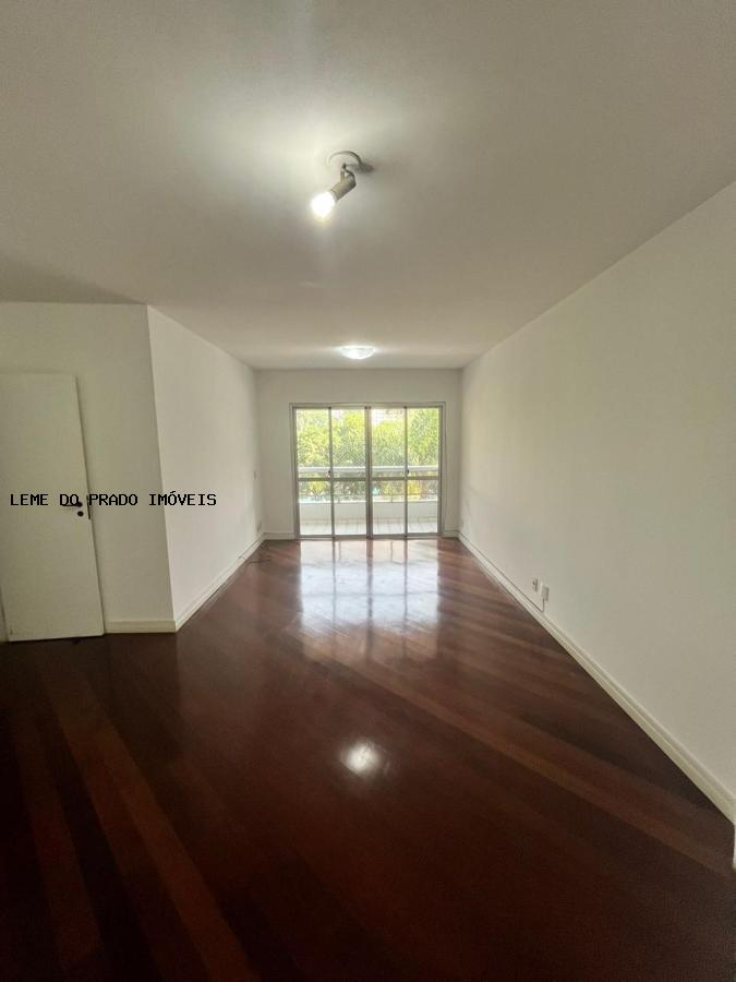 Apartamento à venda com 4 quartos, 136m² - Foto 1