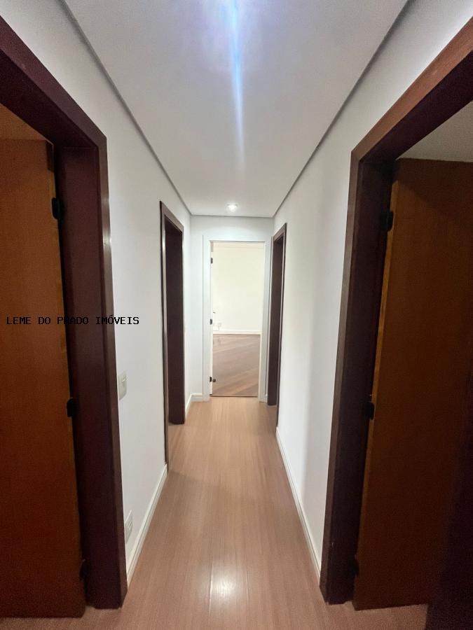 Apartamento à venda com 4 quartos, 136m² - Foto 12