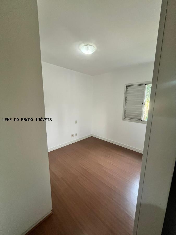 Apartamento à venda com 4 quartos, 136m² - Foto 14