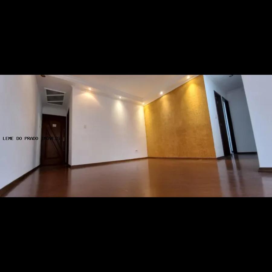 Apartamento à venda com 3 quartos, 69m² - Foto 1