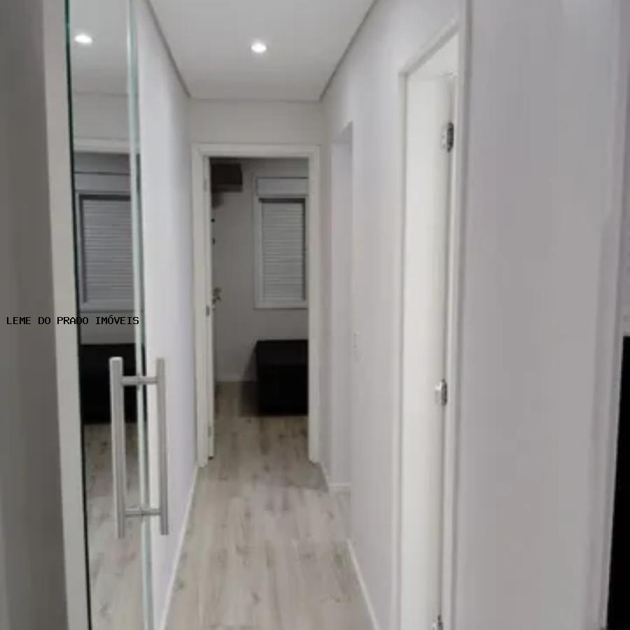 Apartamento à venda com 2 quartos, 43m² - Foto 12