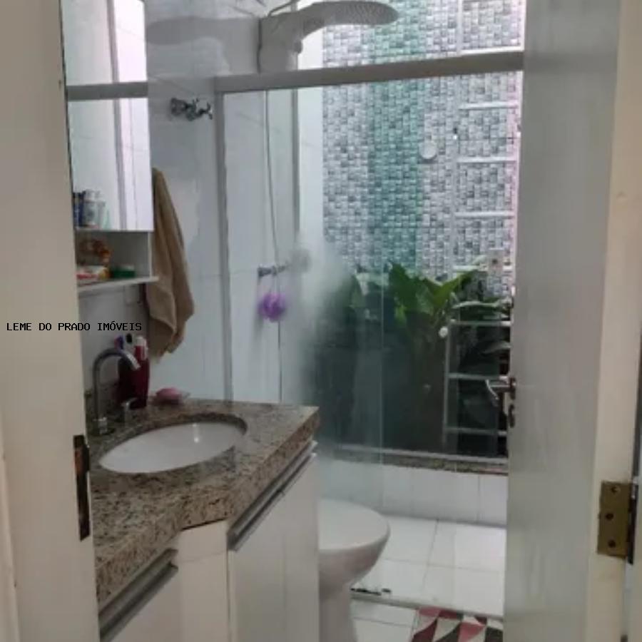 Sobrado à venda com 3 quartos, 120m² - Foto 4