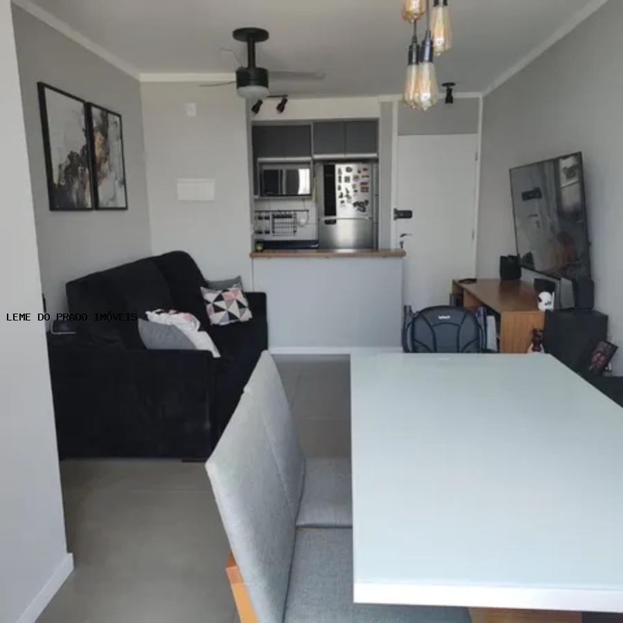 Apartamento à venda com 3 quartos, 60m² - Foto 7