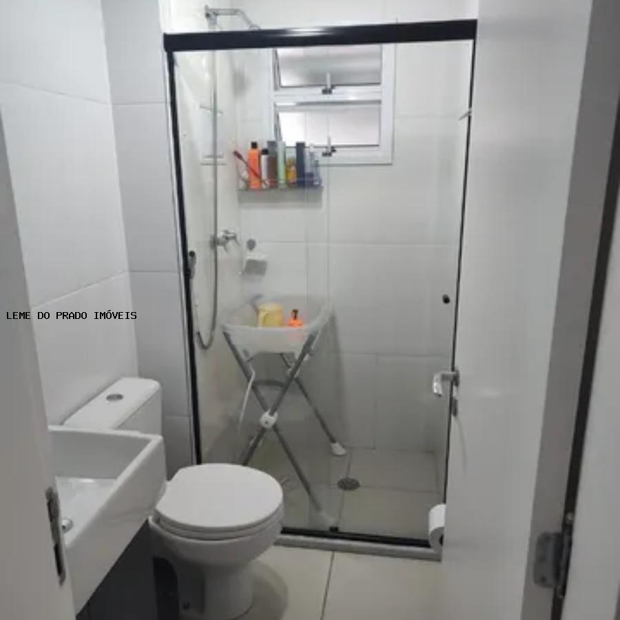 Apartamento à venda com 3 quartos, 60m² - Foto 17