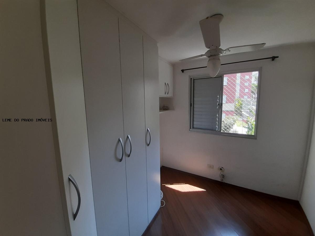 Apartamento à venda com 2 quartos, 48m² - Foto 8