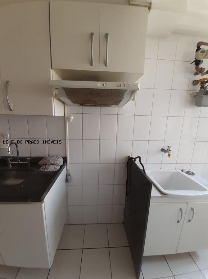 Apartamento à venda com 2 quartos, 48m² - Foto 17