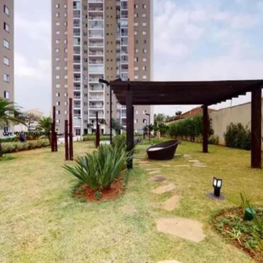 Apartamento à venda com 2 quartos, 66m² - Foto 5