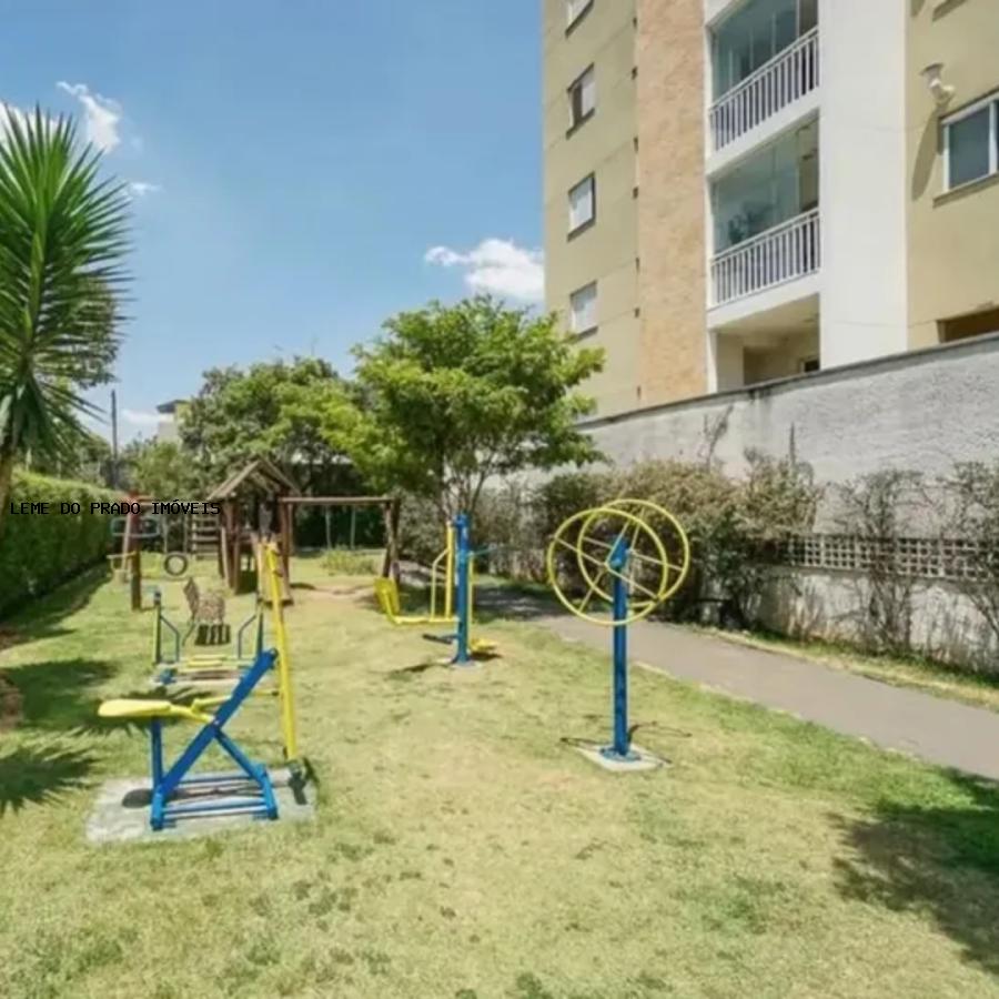 Apartamento à venda com 2 quartos, 66m² - Foto 10