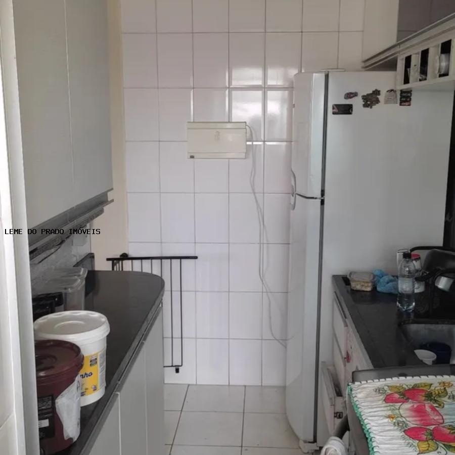 Apartamento à venda com 2 quartos, 50m² - Foto 17