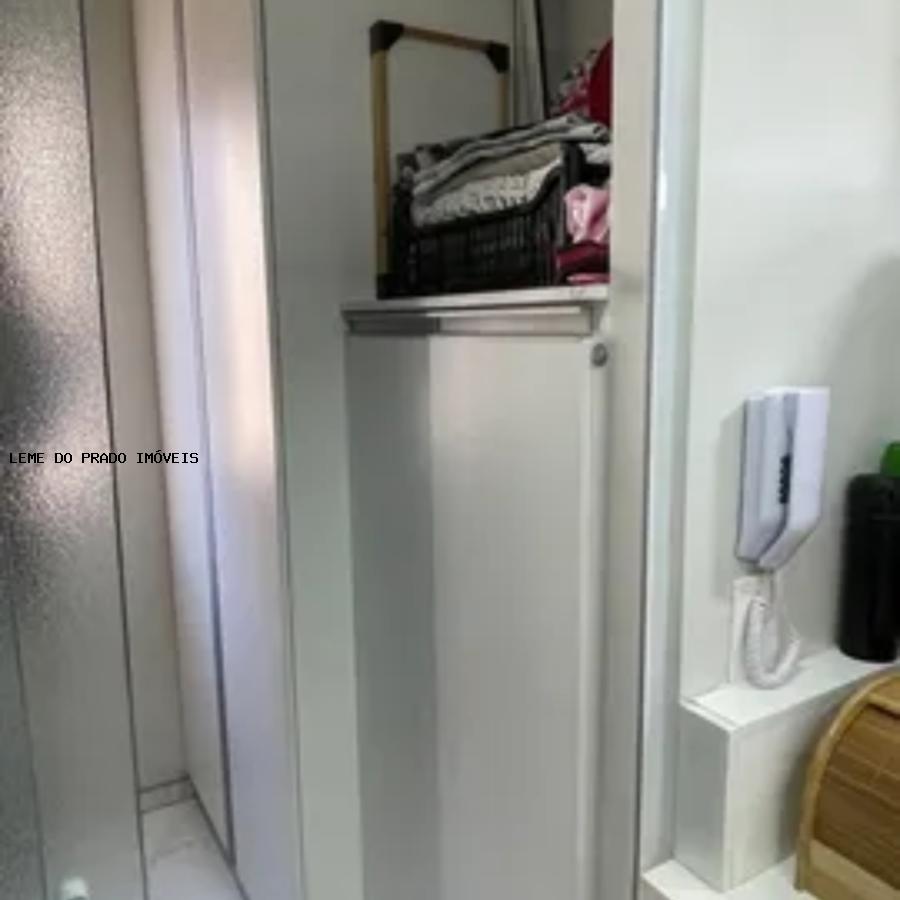 Apartamento à venda com 3 quartos, 76m² - Foto 7