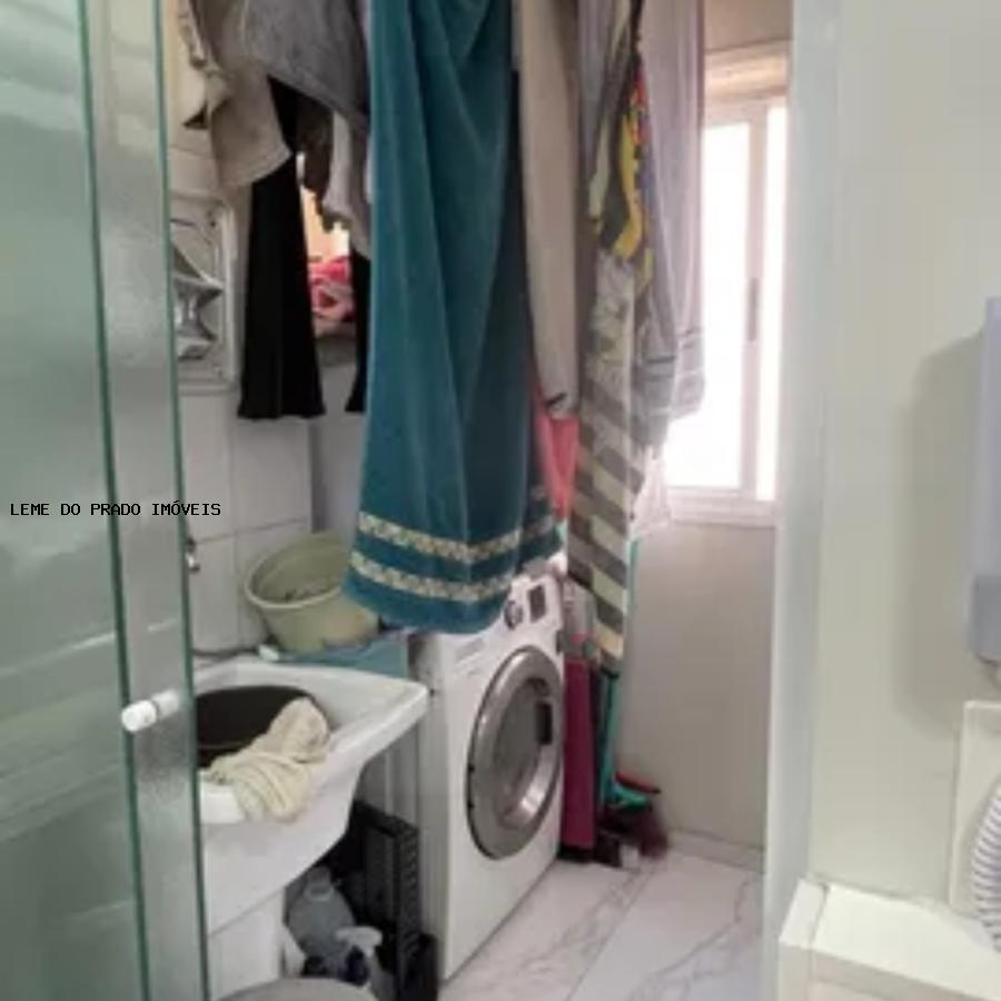 Apartamento à venda com 3 quartos, 76m² - Foto 8