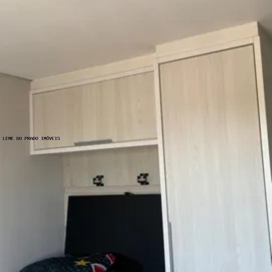 Apartamento à venda com 3 quartos, 76m² - Foto 17