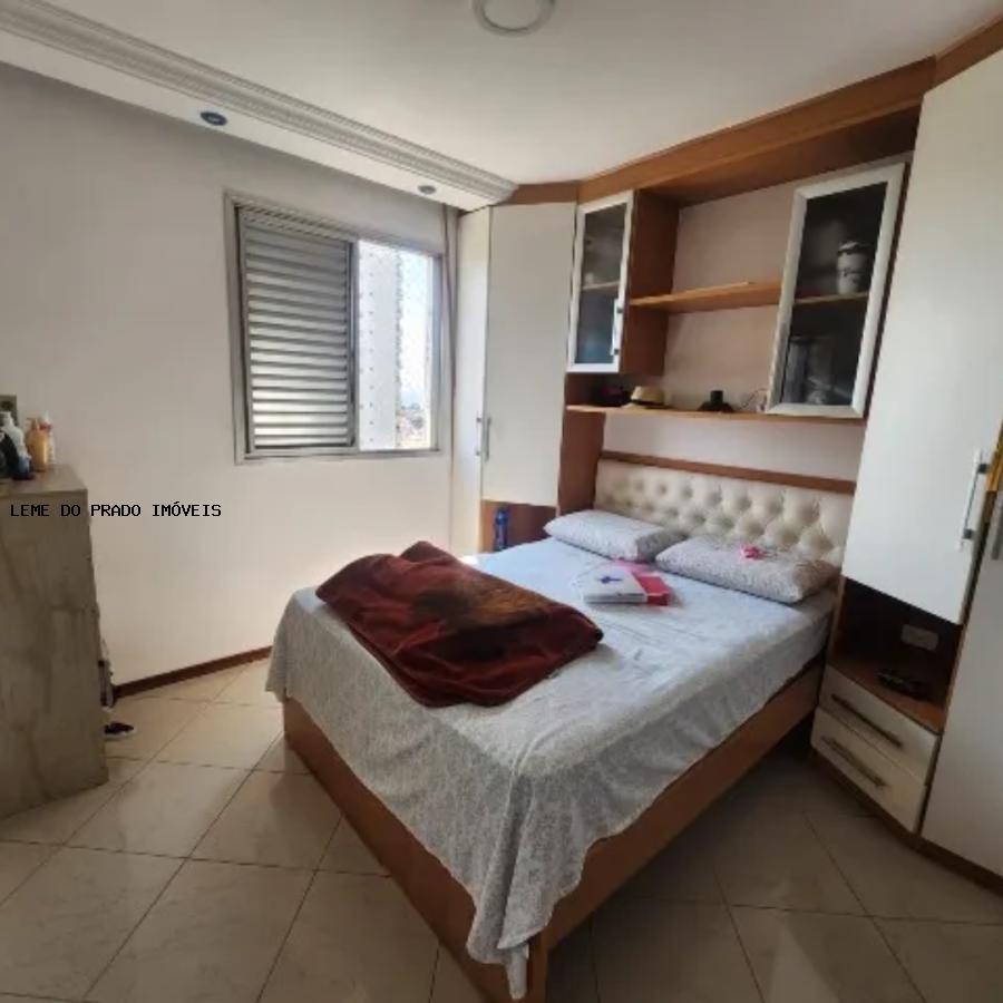 Apartamento à venda com 3 quartos, 66m² - Foto 8