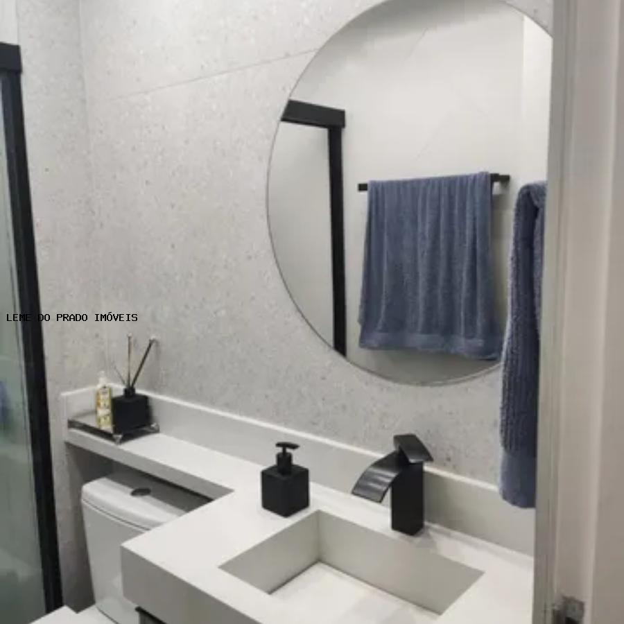 Apartamento à venda com 2 quartos, 72m² - Foto 10