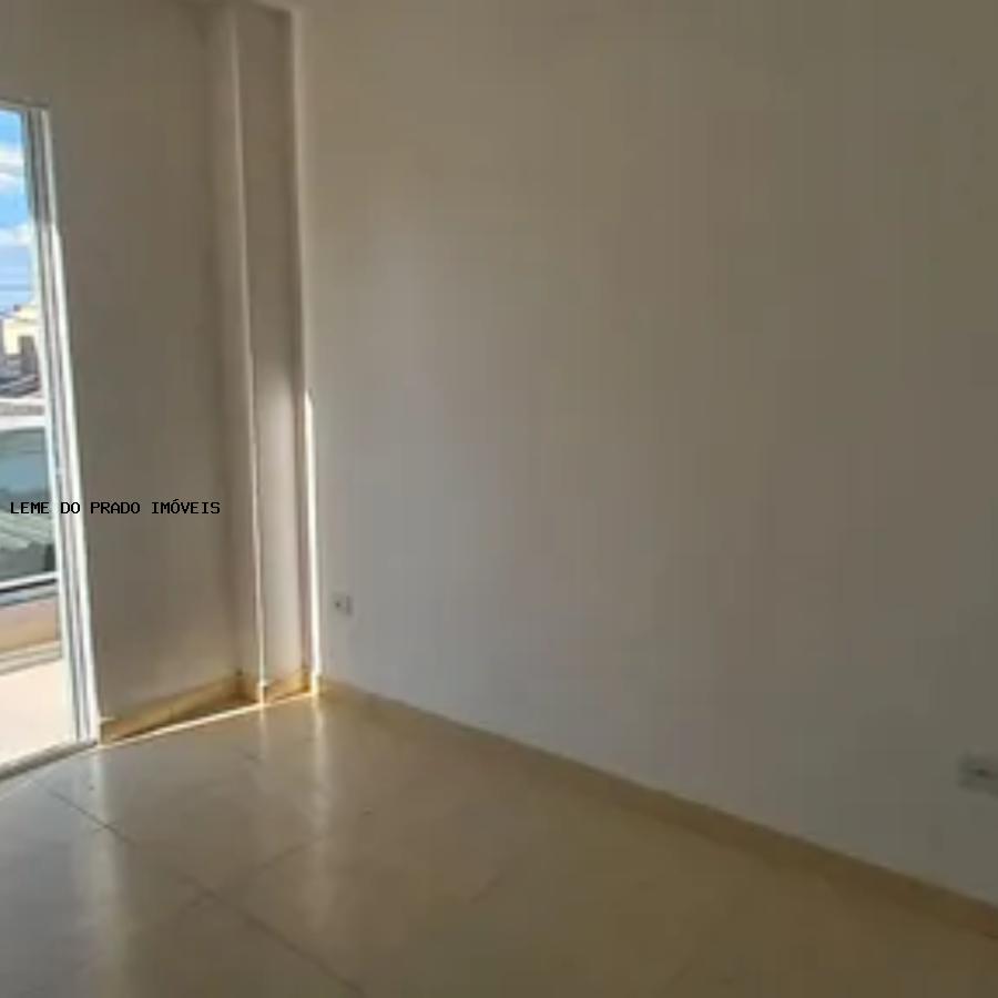 Apartamento à venda com 2 quartos, 58m² - Foto 4