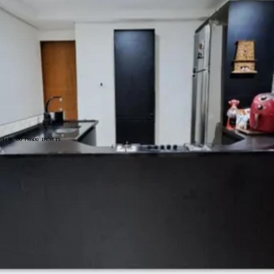 Sobrado à venda com 2 quartos, 125m² - Foto 4