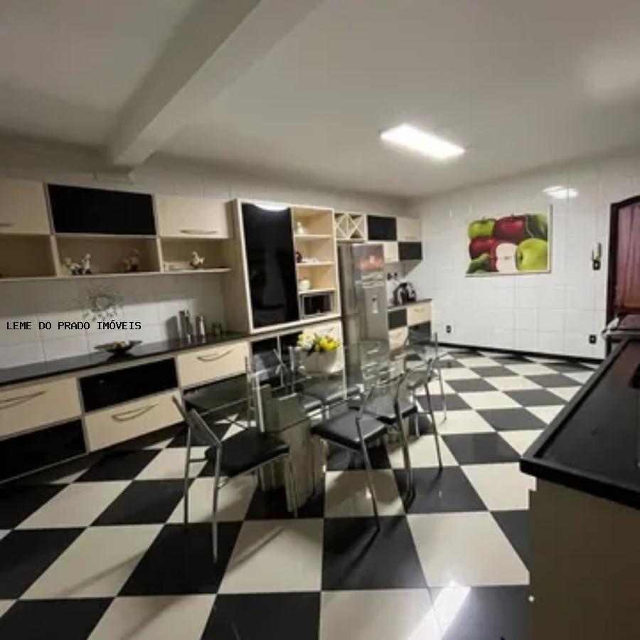 Sobrado à venda com 3 quartos, 243m² - Foto 6