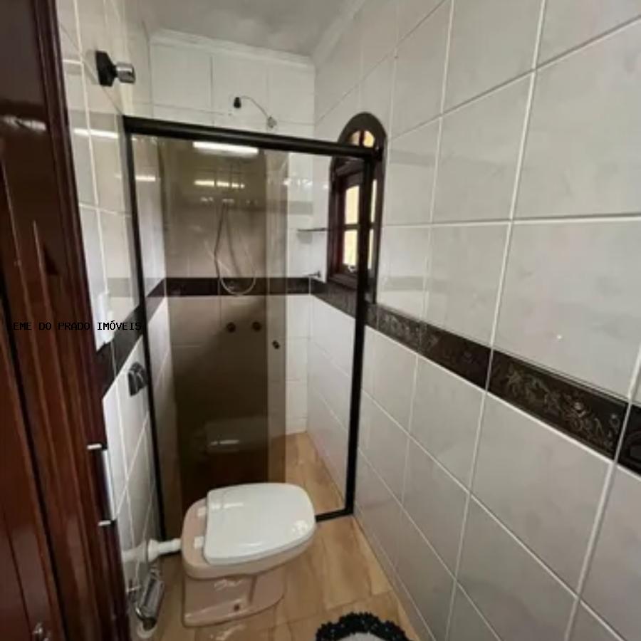 Sobrado à venda com 3 quartos, 243m² - Foto 17