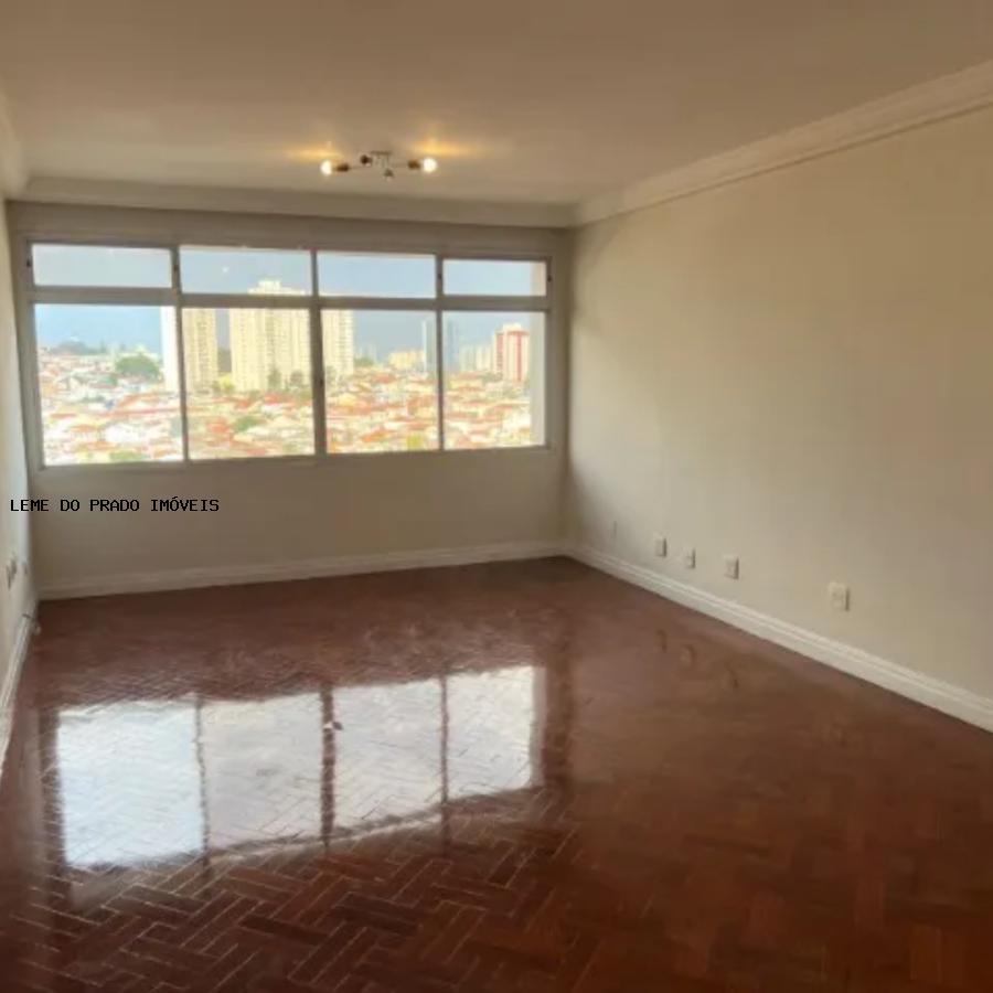 Apartamento à venda com 3 quartos, 130m² - Foto 1