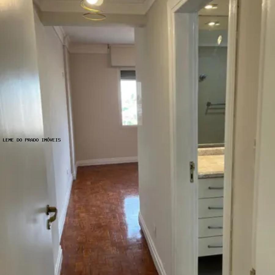 Apartamento à venda com 3 quartos, 130m² - Foto 5