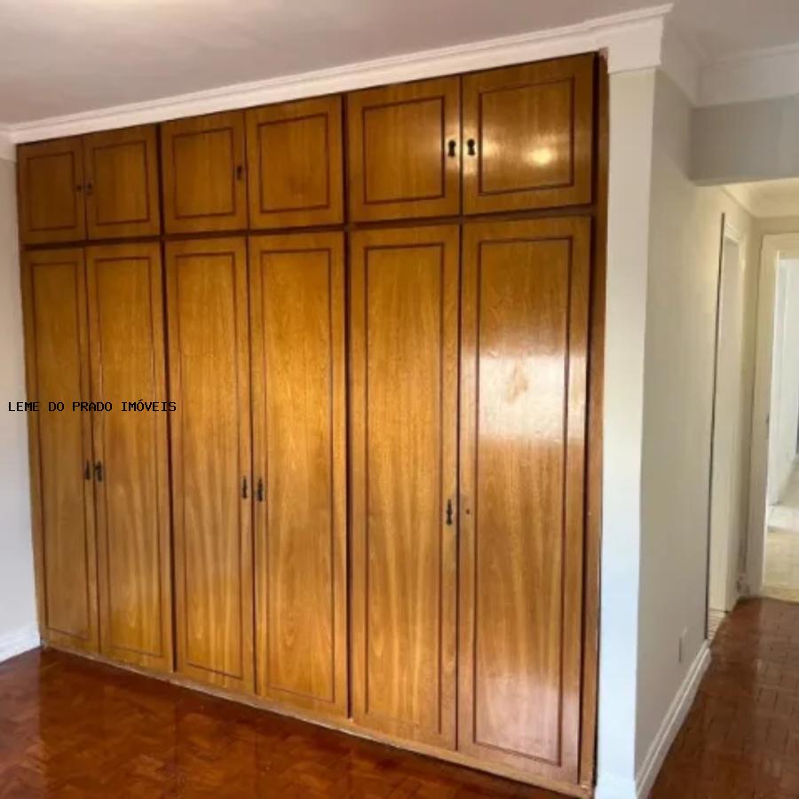 Apartamento à venda com 3 quartos, 130m² - Foto 7