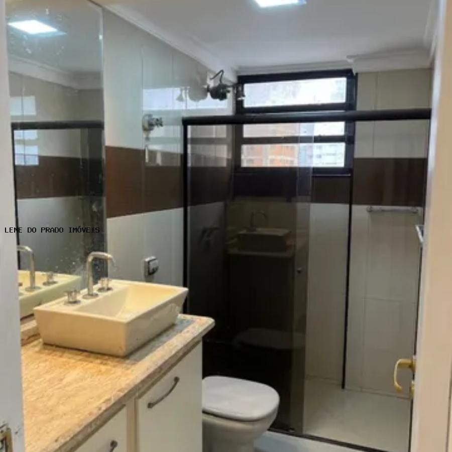 Apartamento à venda com 3 quartos, 130m² - Foto 9