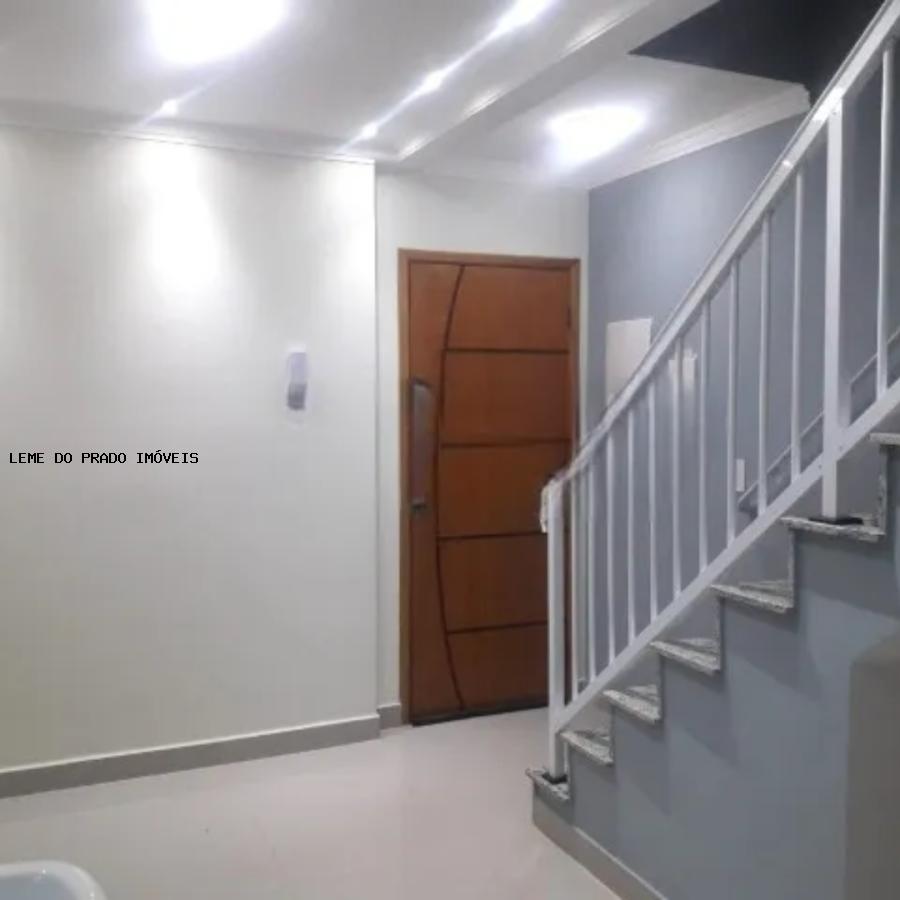 Cobertura à venda com 2 quartos, 110m² - Foto 1