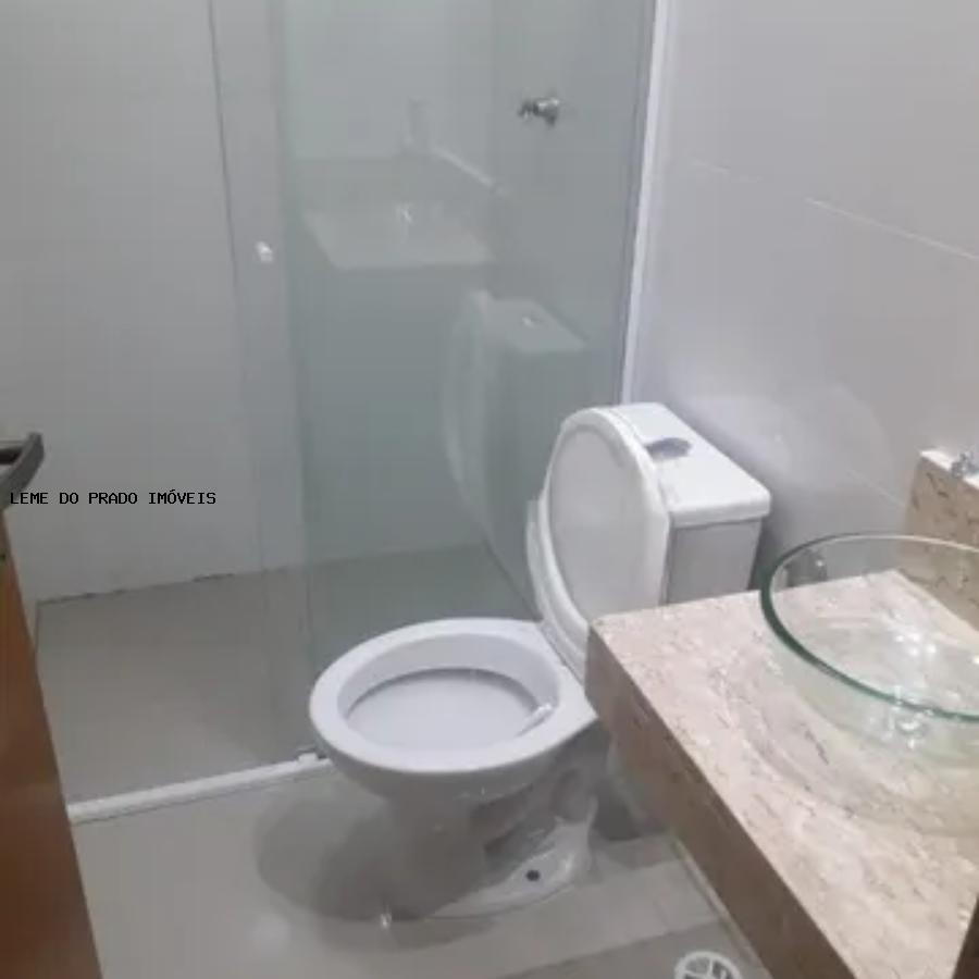 Cobertura à venda com 2 quartos, 110m² - Foto 2