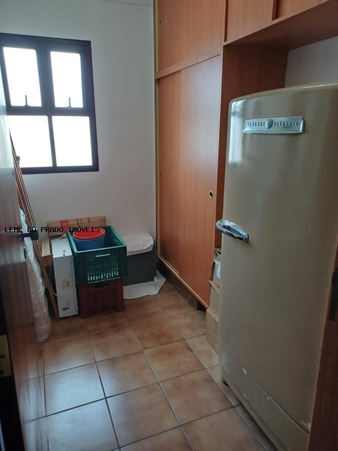 Apartamento à venda com 3 quartos, 143m² - Foto 22