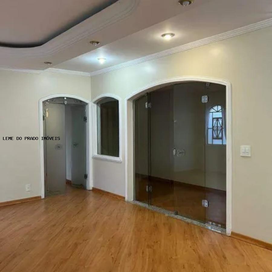 Sobrado para alugar com 3 quartos, 300m² - Foto 4