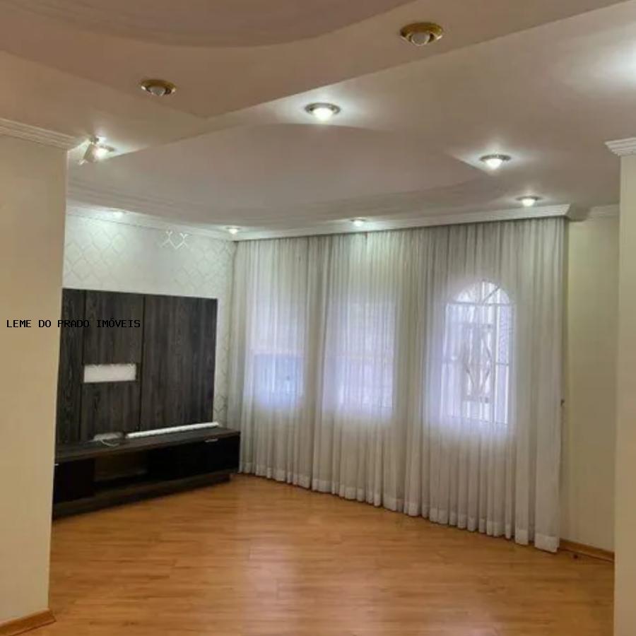 Sobrado para alugar com 3 quartos, 300m² - Foto 5