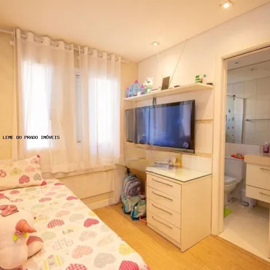 Apartamento à venda com 3 quartos, 148m² - Foto 8