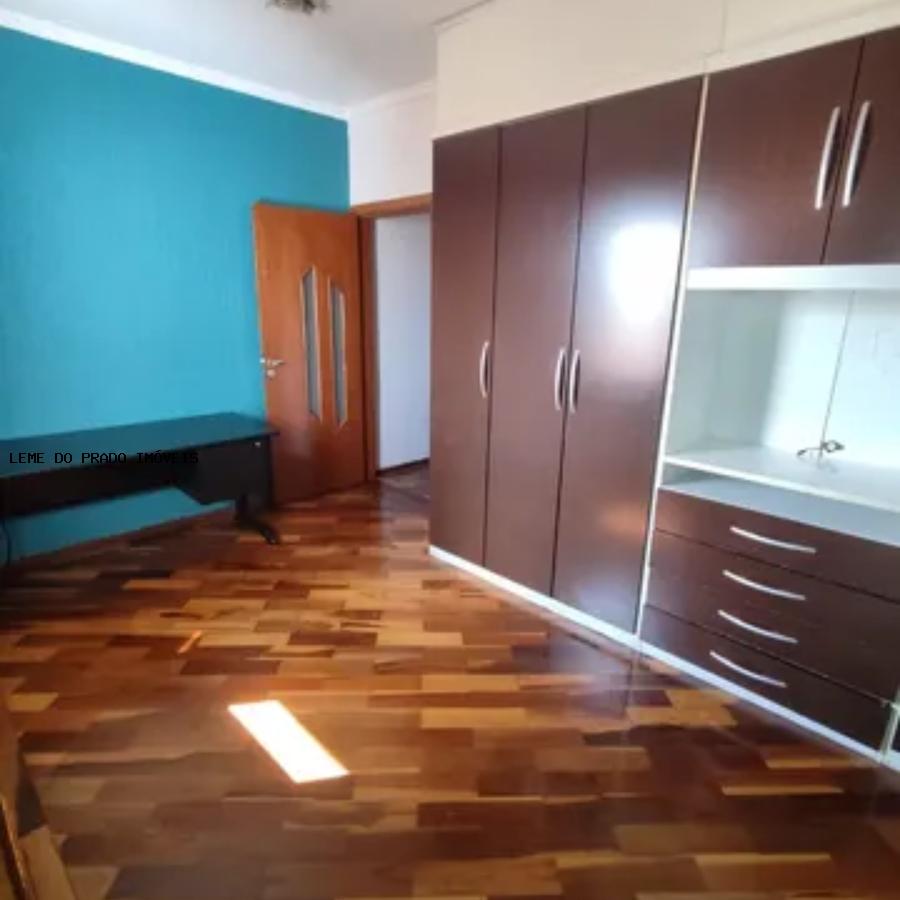 Sobrado para alugar com 3 quartos, 297m² - Foto 4