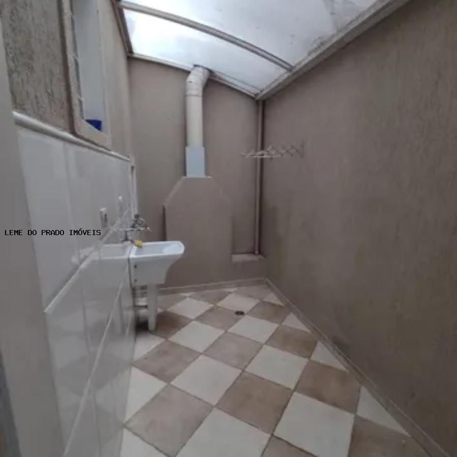 Sobrado para alugar com 3 quartos, 297m² - Foto 15