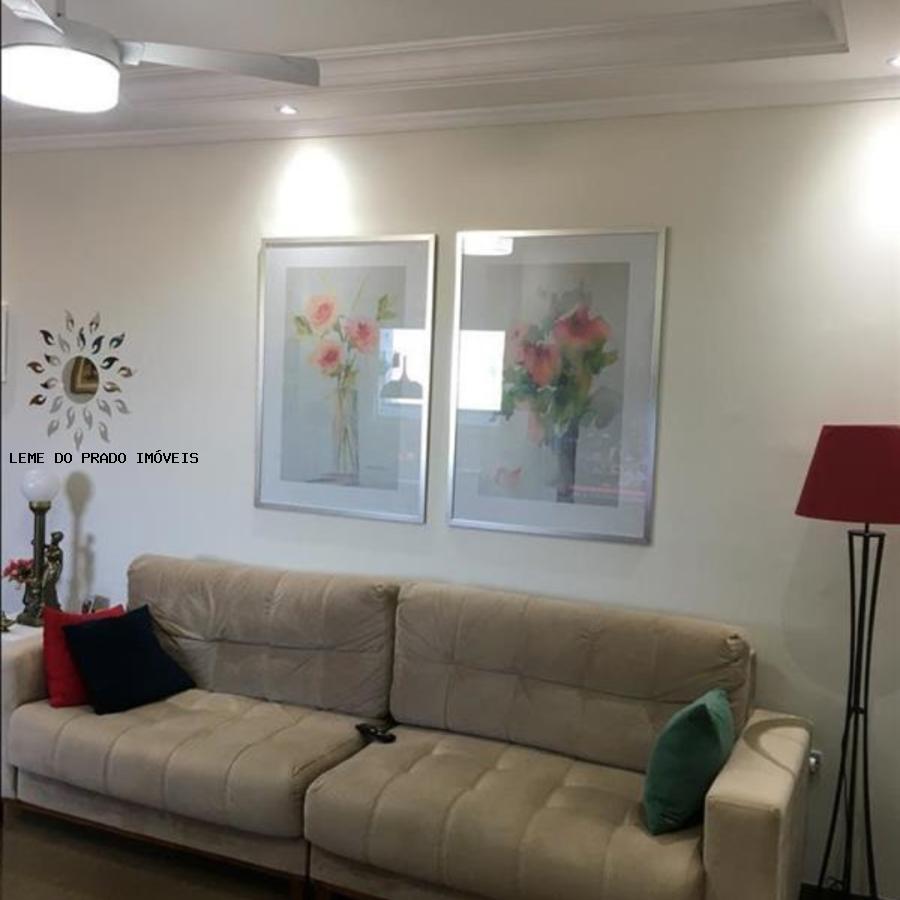 Apartamento à venda com 3 quartos, 70m² - Foto 4