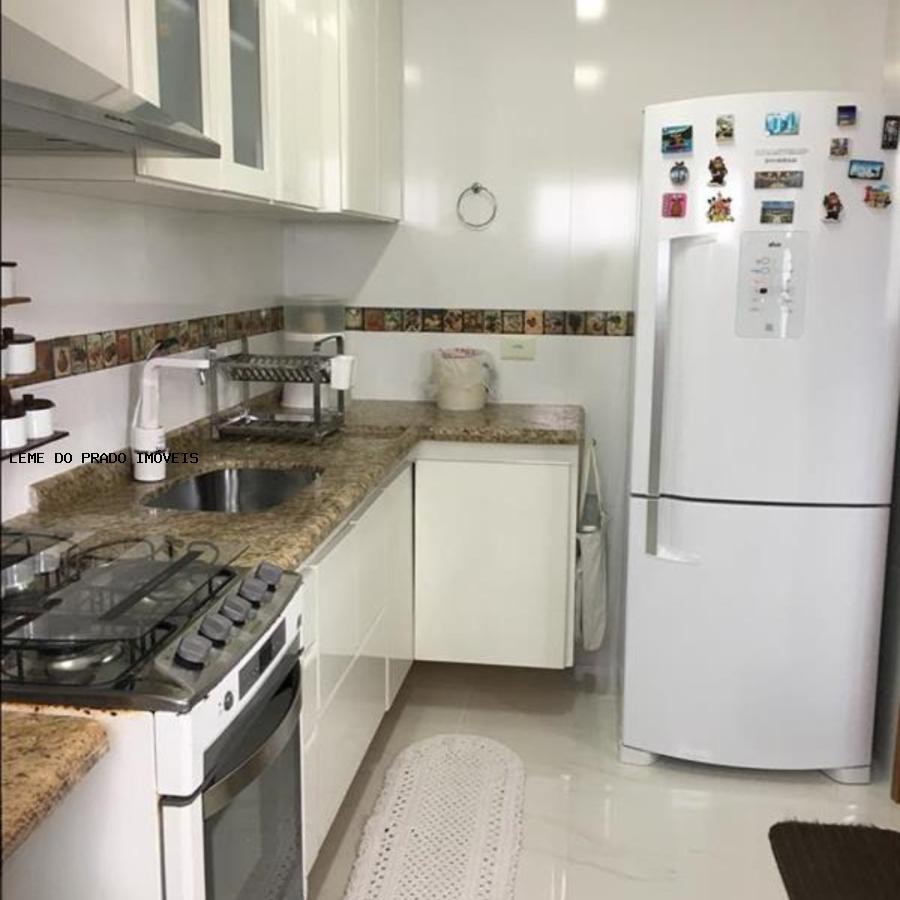 Apartamento à venda com 3 quartos, 70m² - Foto 8