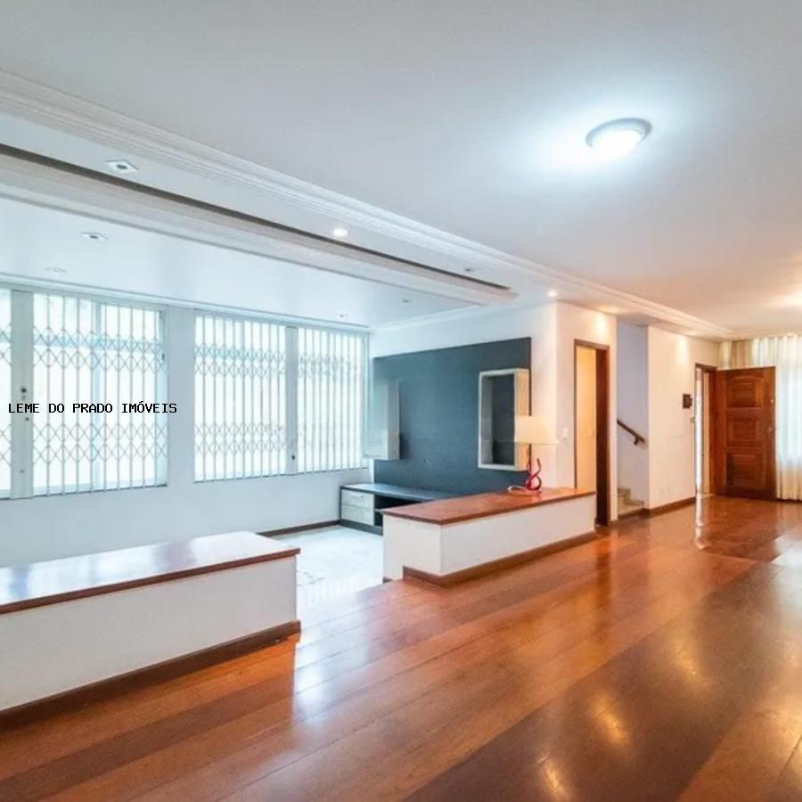 Sobrado à venda com 3 quartos, 333m² - Foto 3