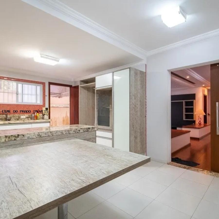 Sobrado à venda com 3 quartos, 333m² - Foto 9