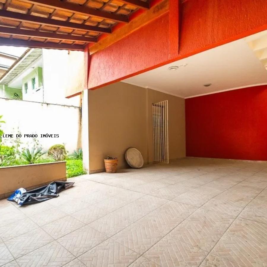 Sobrado à venda com 3 quartos, 333m² - Foto 47